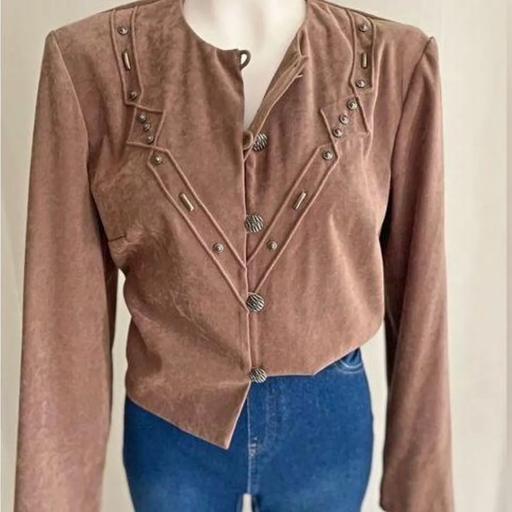 Karin Stevens Brown Blazer with V-Shaped Stitching